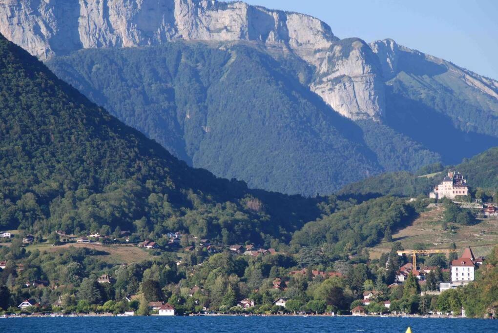Maison 3 Chambres Au Lac D'Annecy, 30Min La Clusaz 芒通-圣贝尔纳 外观 照片