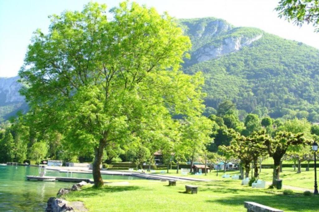 Maison 3 Chambres Au Lac D'Annecy, 30Min La Clusaz 芒通-圣贝尔纳 外观 照片
