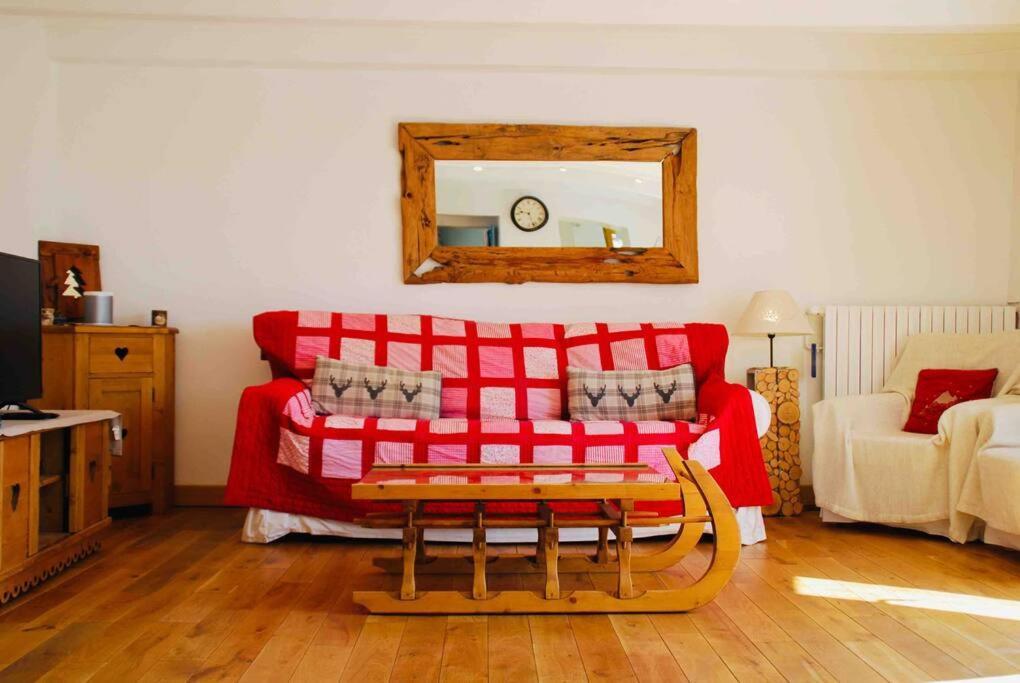 Maison 3 Chambres Au Lac D'Annecy, 30Min La Clusaz 芒通-圣贝尔纳 外观 照片